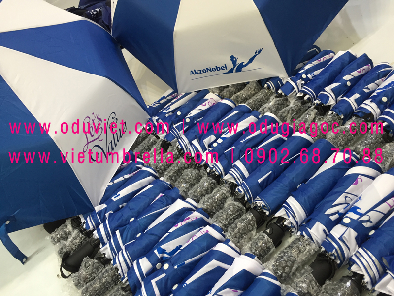 xưởng sản xuất ô dù cầm tay in logo quảng cáo